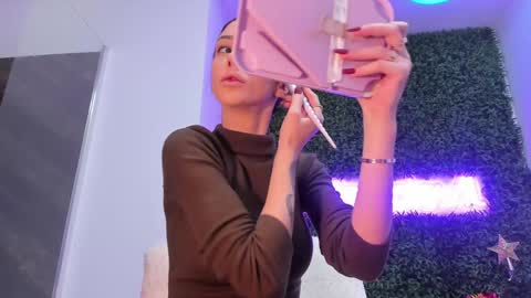 Snapshot of hotfallingdevil chatting on 11/29/25, 05:54 hotfallingdevil online show from 11/29/25, 05:54