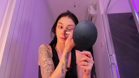 Snapshot of hotfallingdevil chatting on 03/05/26, 05:36 hotfallingdevil online show from 03/05/26, 05:36