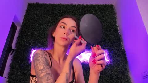 Snapshot of hotfallingdevil chatting on 03/31/26, 03:52 hotfallingdevil online show from 03/31/26, 03:52