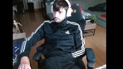 Snapshot of hotfilled chatting on 10/23/25, 10:30 Mephisto667 online show from 10/23/25, 10:30