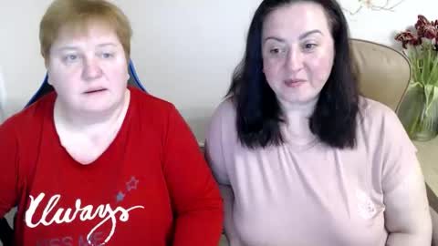 Snapshot of hotfiremommy chatting on 03/16/26, 06:12 LimonkaFire online show from 03/16/26, 06:12