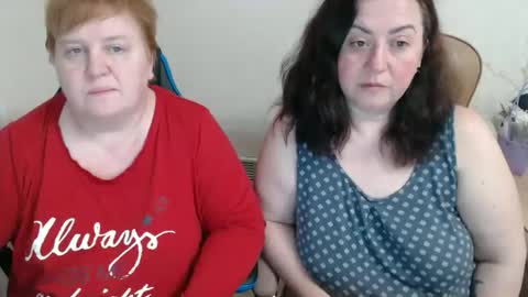 Snapshot of hotfiremommy chatting on 03/31/26, 08:31 LimonkaFire online show from 03/31/26, 08:31