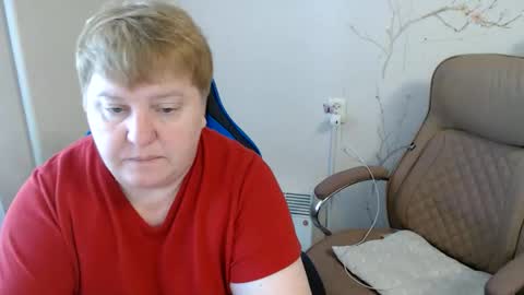 Snapshot of hotfiremommy chatting on 05/24/26, 05:56 LimonkaFire online show from 05/24/26, 05:56