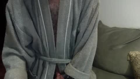 Snapshot of hotfrenchdadd chatting on 01/15/25, 07:01 hotfrenchdadd online show from 01/15/25, 07:01