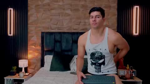 felipe  marcello online show from 09/23/25, 02:09