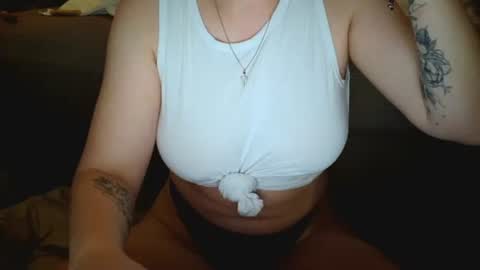 Snapshot of hotgirlbigbutt chatting on 10/14/25, 11:05 hotgirlbigbutt online show from 10/14/25, 11:05