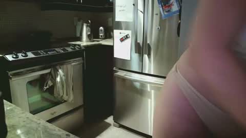 Snapshot of hotgirlbigbutt chatting on 10/26/25, 11:49 hotgirlbigbutt online show from 10/26/25, 11:49