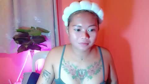hotgirlronaxx online show from 10/28/25, 10:34