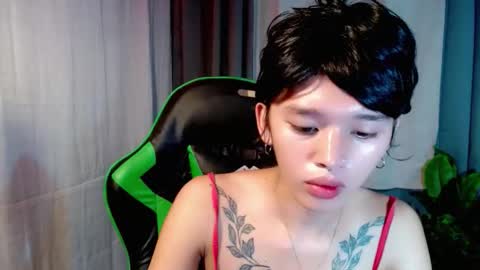 hotgirlronaxx online show from 12/19/25, 12:39