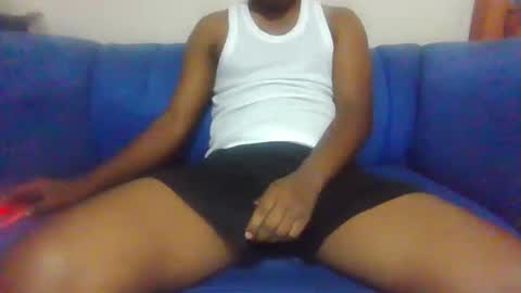 hotguyy001 online show from 09/27/25, 03:55
