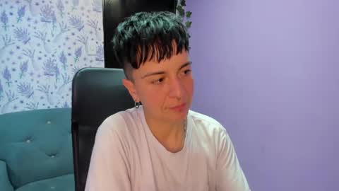 hannah online show from 09/26/25, 02:04