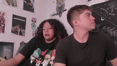 Snapshot of hothoneychile chatting on 12/15/24, 02:19 Sam and Nico online show from 12/15/24, 02:19