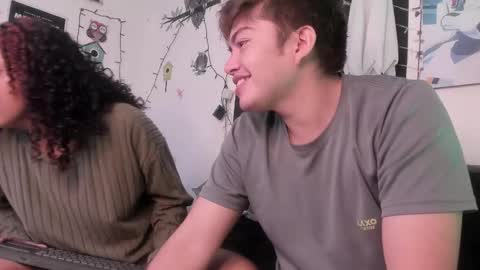 Snapshot of hothoneychile chatting on 11/10/25, 02:10 Sam and Nico online show from 11/10/25, 02:10