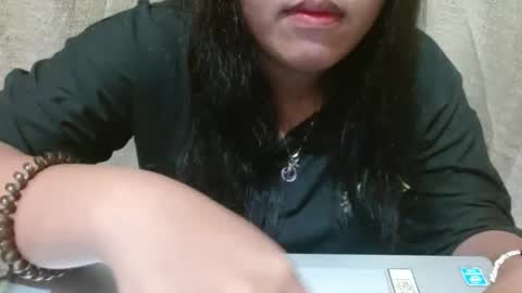 Snapshot of hotiemorenagurl18 chatting on 09/27/25, 06:07 hotiemorenagurl18 online show from 09/27/25, 06:07