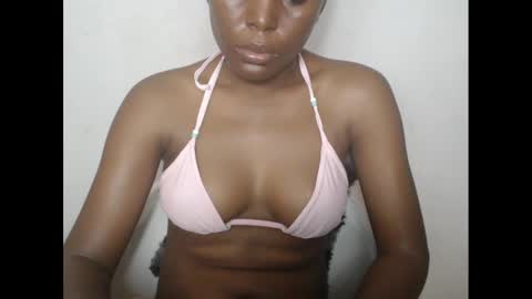 hotjessie0 online show from 02/18/25, 07:54