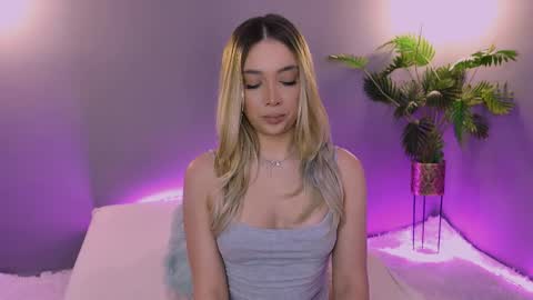 Snapshot of hotjessxx chatting on 03/27/26, 08:26 Maria online show from 03/27/26, 08:26