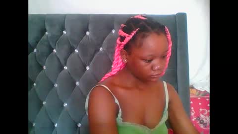 LOYCE online show from 12/18/25, 08:09