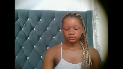 LOYCE online show from 01/10/26, 02:13