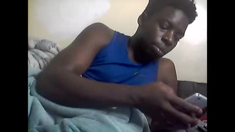 Snapshot of hotjune2t6 chatting on 02/28/26, 03:35 malaika online show from 02/28/26, 03:35