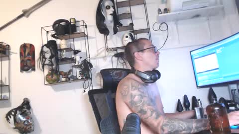 Snapshot of hotkinkytat chatting on 04/04/26, 01:48 hotkinkytat online show from 04/04/26, 01:48
