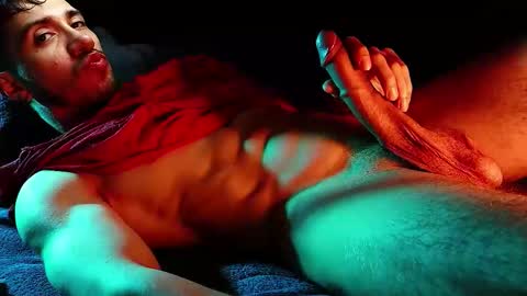 Hotlatinking online show from 12/14/25, 02:28