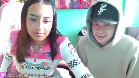 Snapshot of hotlatinocouple__ chatting on 06/11/26, 10:08 Eevee Zoro online show from 06/11/26, 10:08