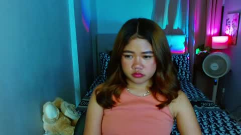 Layla online show from 02/20/25, 01:30