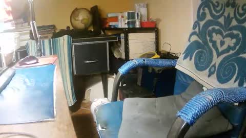 hotleopold online show from 11/19/25, 11:38