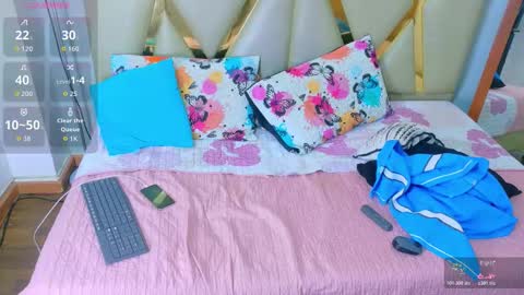 hotlittlechill online show from 10/20/25, 09:15