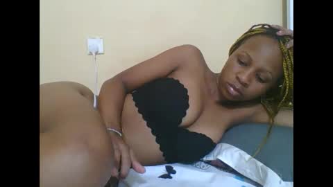 Snapshot of hotlove255 chatting on 01/15/25, 06:54 hotlove255 online show from 01/15/25, 06:54