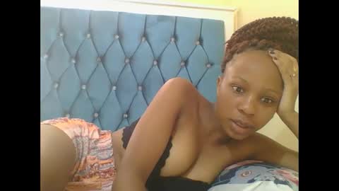 Snapshot of hotlove255 chatting on 02/07/25, 05:31 hotlove255 online show from 02/07/25, 05:31