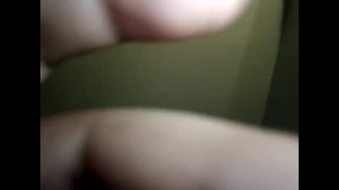 Snapshot of hotluv69692000 chatting on 01/24/25, 08:02 hotluv69692000 online show from 01/24/25, 08:02