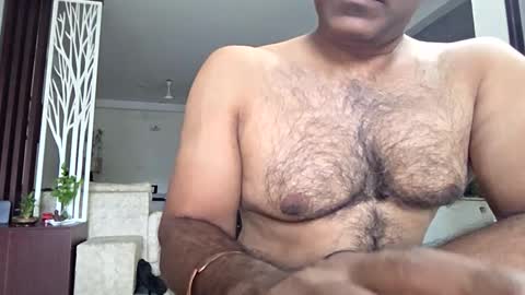 Snapshot of hotm_on_cam chatting on 10/23/25, 09:52 hotm_on_cam online show from 10/23/25, 09:52