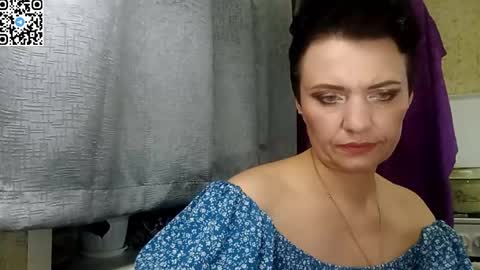 Snapshot of hotmamaqueen234 chatting on 04/30/26, 08:57 hotmamaqueen234 online show from 04/30/26, 08:57