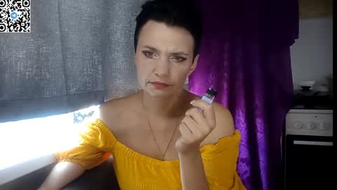 Snapshot of hotmamaqueen234 chatting on 06/26/26, 11:58 hotmamaqueen234 online show from 06/26/26, 11:58