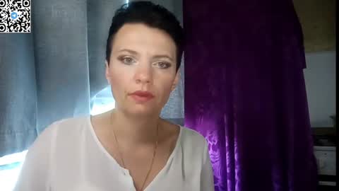 Snapshot of hotmamaqueen234 chatting on 06/29/26, 11:10 hotmamaqueen234 online show from 06/29/26, 11:10