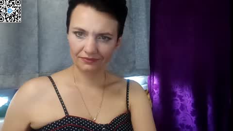 Snapshot of hotmamaqueen234 chatting on 07/13/26, 11:57 hotmamaqueen234 online show from 07/13/26, 11:57