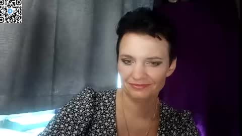 Snapshot of hotmamaqueen234 chatting on 07/14/26, 11:38 hotmamaqueen234 online show from 07/14/26, 11:38