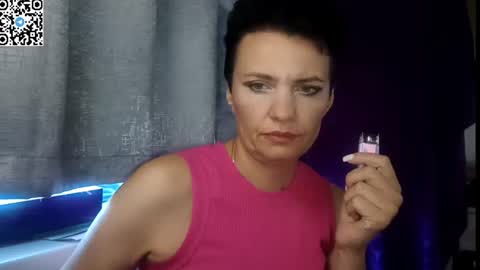 Snapshot of hotmamaqueen234 chatting on 07/17/26, 10:55 hotmamaqueen234 online show from 07/17/26, 10:55