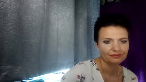 Snapshot of hotmamaqueen234 chatting on 07/25/26, 11:19 hotmamaqueen234 online show from 07/25/26, 11:19