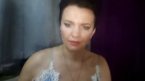 Snapshot of hotmamaqueen234 chatting on 07/28/26, 09:36 hotmamaqueen234 online show from 07/28/26, 09:36
