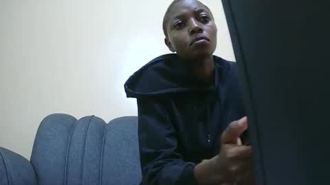 Snapshot of hotmichie2020 chatting on 04/20/26, 06:53 Mourning girl online show from 04/20/26, 06:53