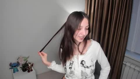 Snapshot of hotmodeon chatting on 04/02/26, 03:31 Cherry online show from 04/02/26, 03:31