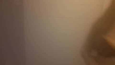 Snapshot of hotmom0610 chatting on 03/11/26, 10:10 hotmom0610 online show from 03/11/26, 10:10