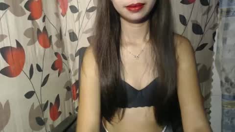 hotmom_gia online show from 01/18/26, 06:44