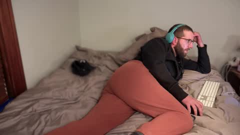 Jared online show from 10/28/25, 07:23