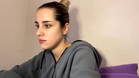 Snapshot of hotmusex chatting on 10/27/25, 02:21 hotmusex online show from 10/27/25, 02:21