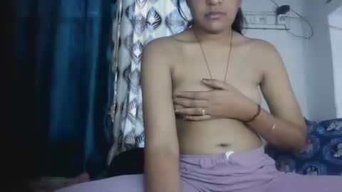 Snapshot of hotnsweetindian chatting on 04/12/26, 02:05 lola online show from 04/12/26, 02:05