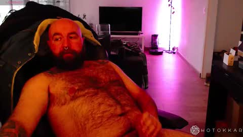 Hotokkar online show from 12/14/25, 11:15