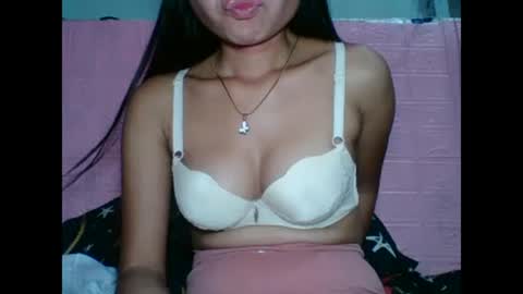 hotpink4u online show from 01/29/25, 10:27